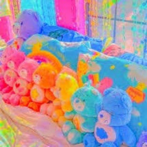 Meet your Posher, Antonia